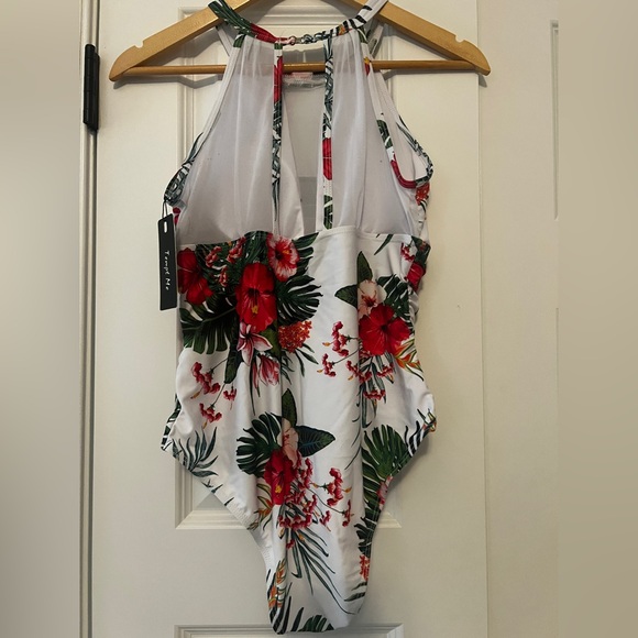 Tempt Me Floral High-Neck One-Piece Swimsuit - White/Red Size Medium - Picture 6 of 13